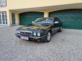 Jaguar XJ Executive 3.2 - Jaguar XJ: 3.2