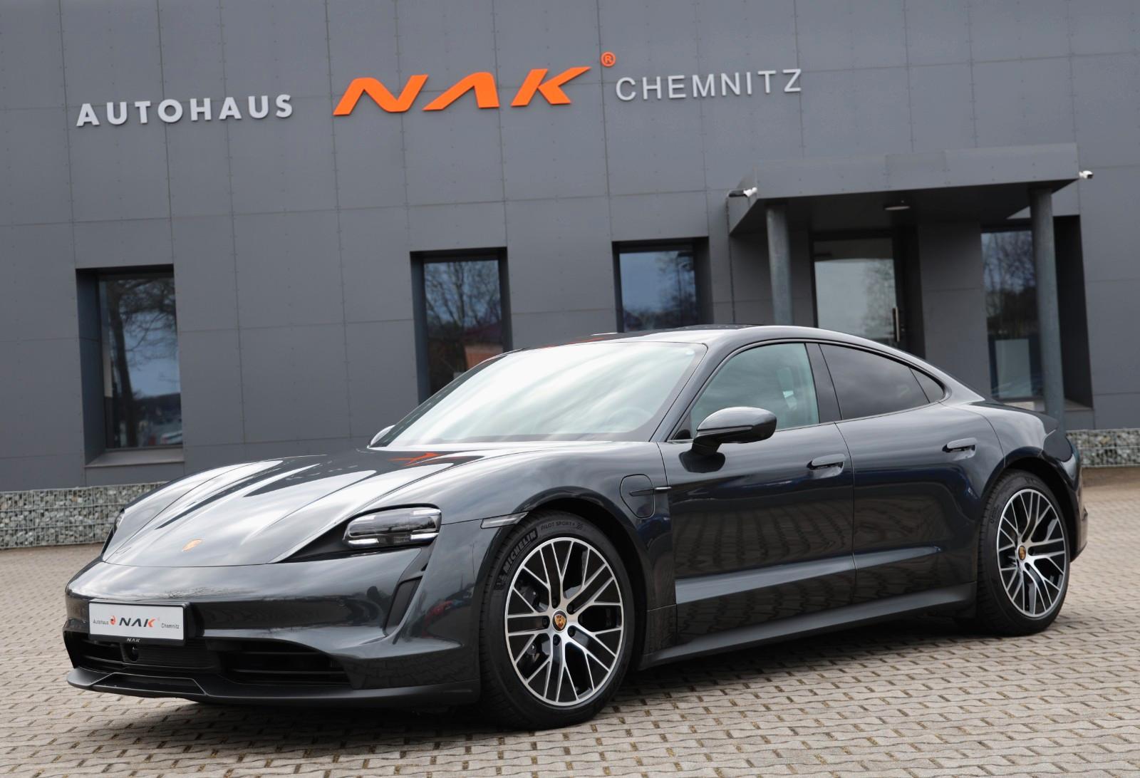 Porsche Taycan Plus 14-Wege Bose Luftfederung 360° ACC