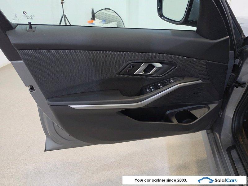 BMW 3 Series i Aut. LED LC-Pro Navi KeylessGo Camera Kli, миниатюра 17