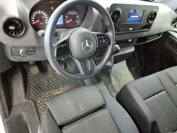 Mercedes Sprinter - 11
