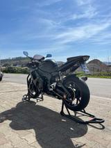 Yamaha R6 - YAMAHA SCHWARZ R6
