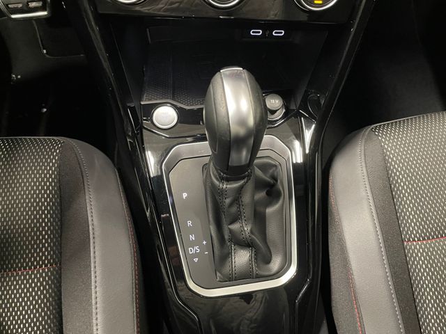 T-Roc Sport 1.5 TSI DSG RFK AHK ACC LED