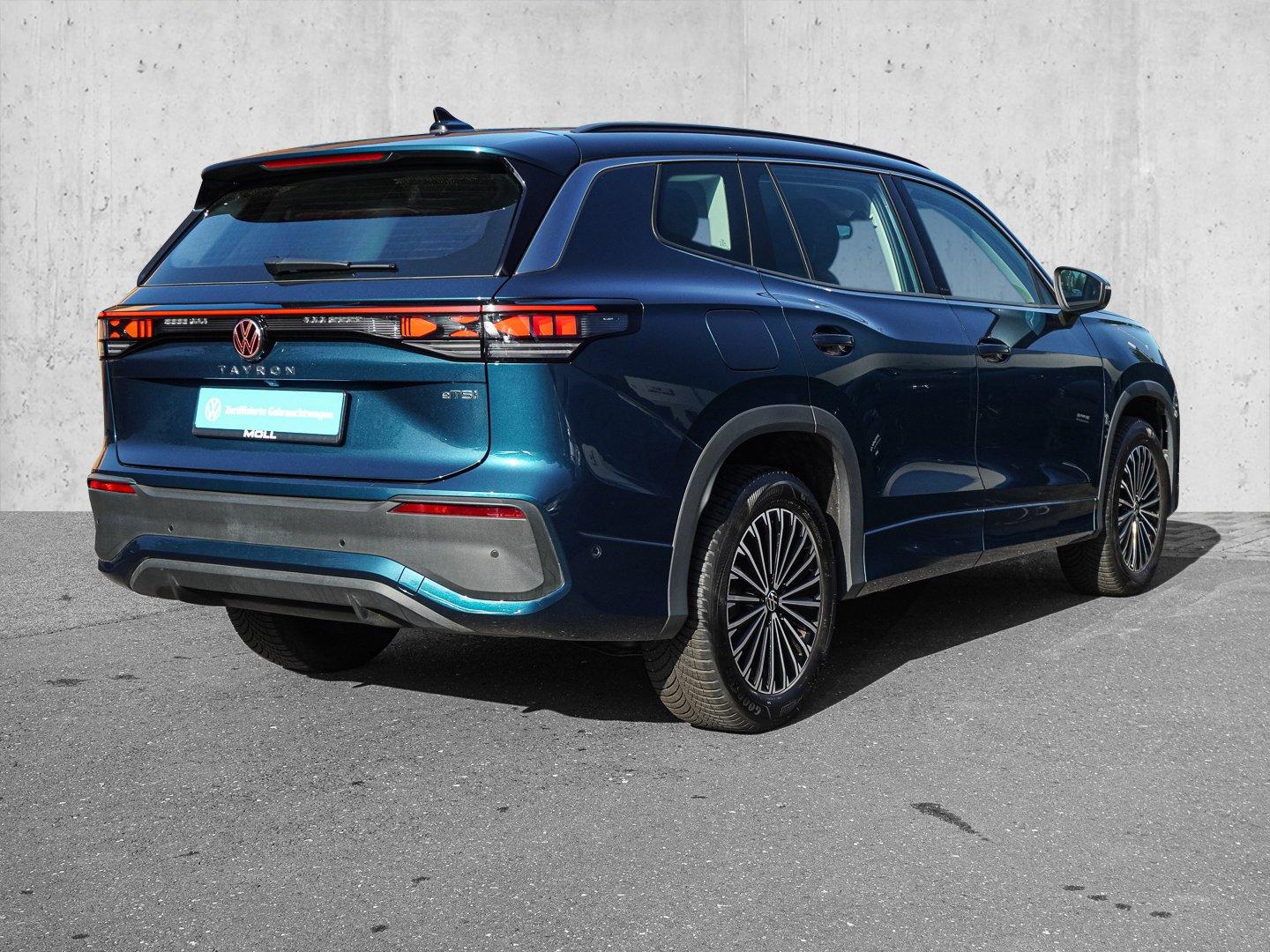 Volkswagen Tayron 1.5 eTSI DSG Life 7 SITZE 360-KAMERA AHK