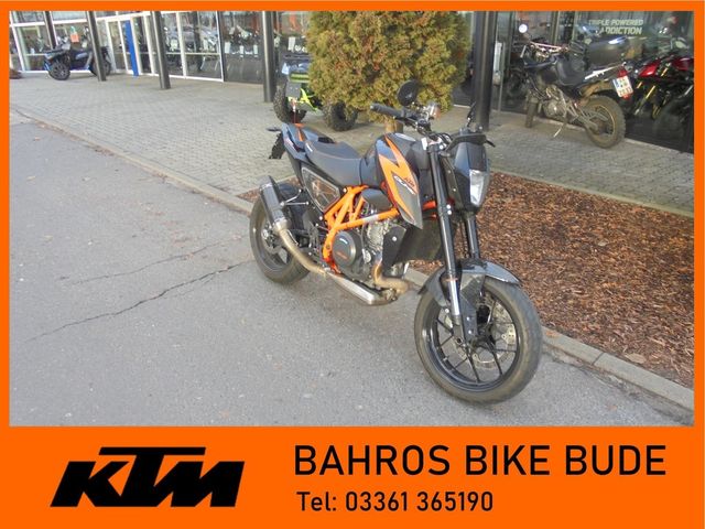 KTM 690 DUKE R 