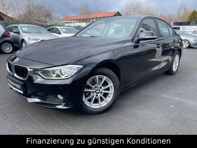 BMW 320i Lim. F30 *NAVI*MFL*SHZ*PDC*8x BEREIFT*