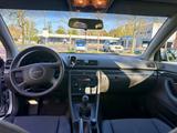 Audi A4 1.6 -