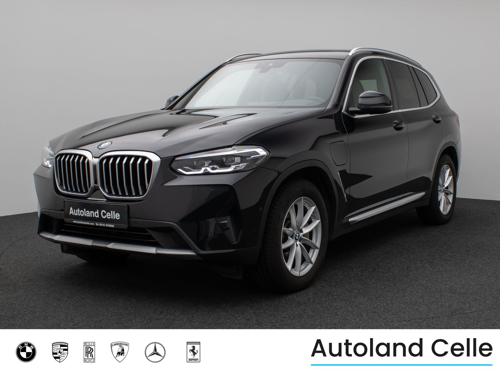 Fahrzeugabbildung BMW X3 xD30e Panorama Kamera HUD H/K Komfort Sport