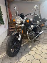 Royal Enfield Continental GT Super Meteor 650 - Royal Enfield Super Meteor 650