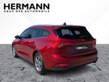 Ford Focus Turnier 1.0 EcoBoost Titanium *LED*NAVI*LM - : Rot, Limousine