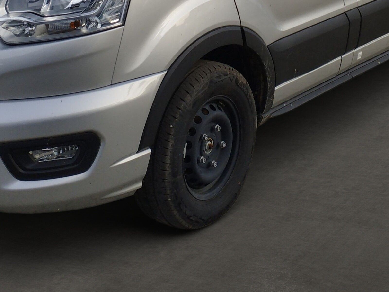 Fahrzeugabbildung Karmann Dexter 4x4 DE 570 AW Allrad, RFK, Beh. Abwassert