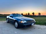 Mercedes-Benz SL 320 SL - graue Mercedes-Benz SL 320