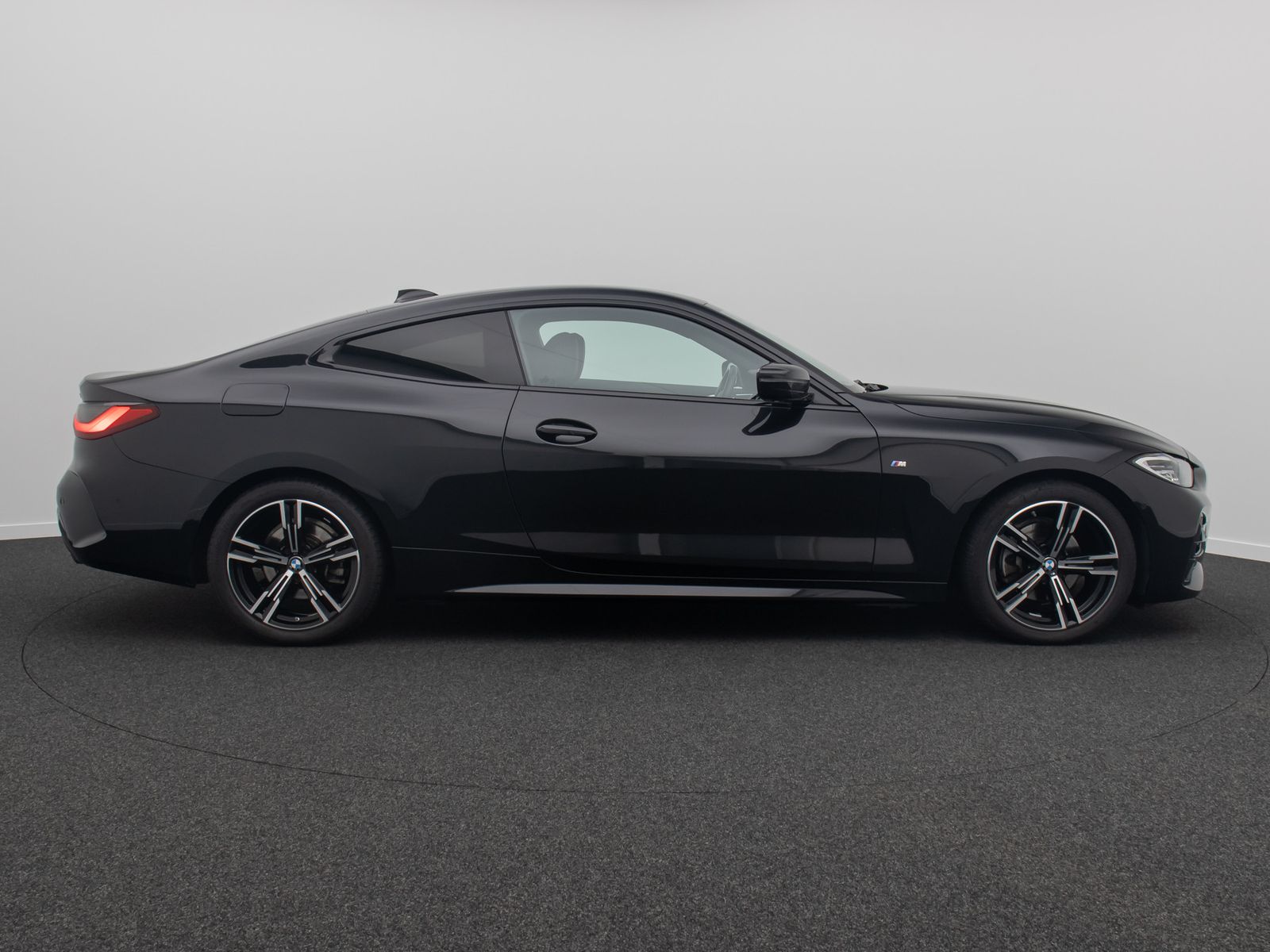 Fahrzeugabbildung BMW 420i xD Coupé M Sport Kamera DAB HiFi Leder 18"