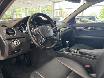 Mercedes C 200 - 10