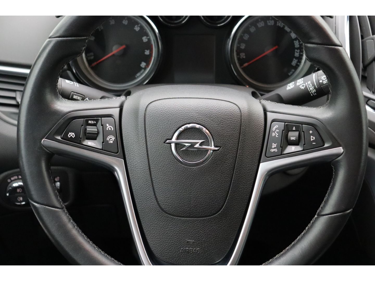 Fahrzeugabbildung Opel Zafira Tourer C 1.4 Turbo Edition 7-Sitzer