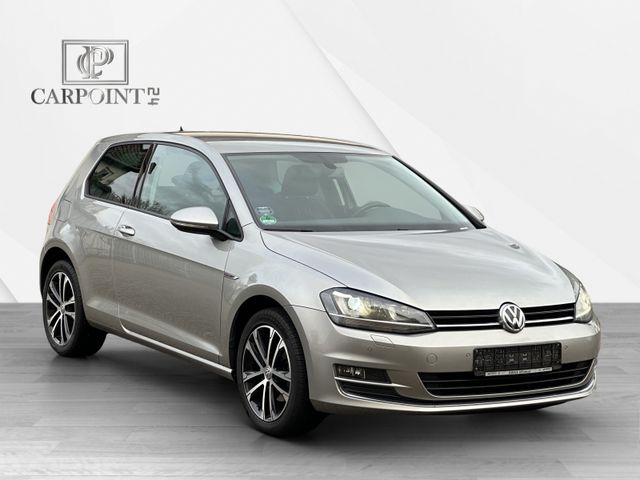 Volkswagen Golf VII Lim. Lounge 1.6 TDI *NAVI/XENON/1.HAND*