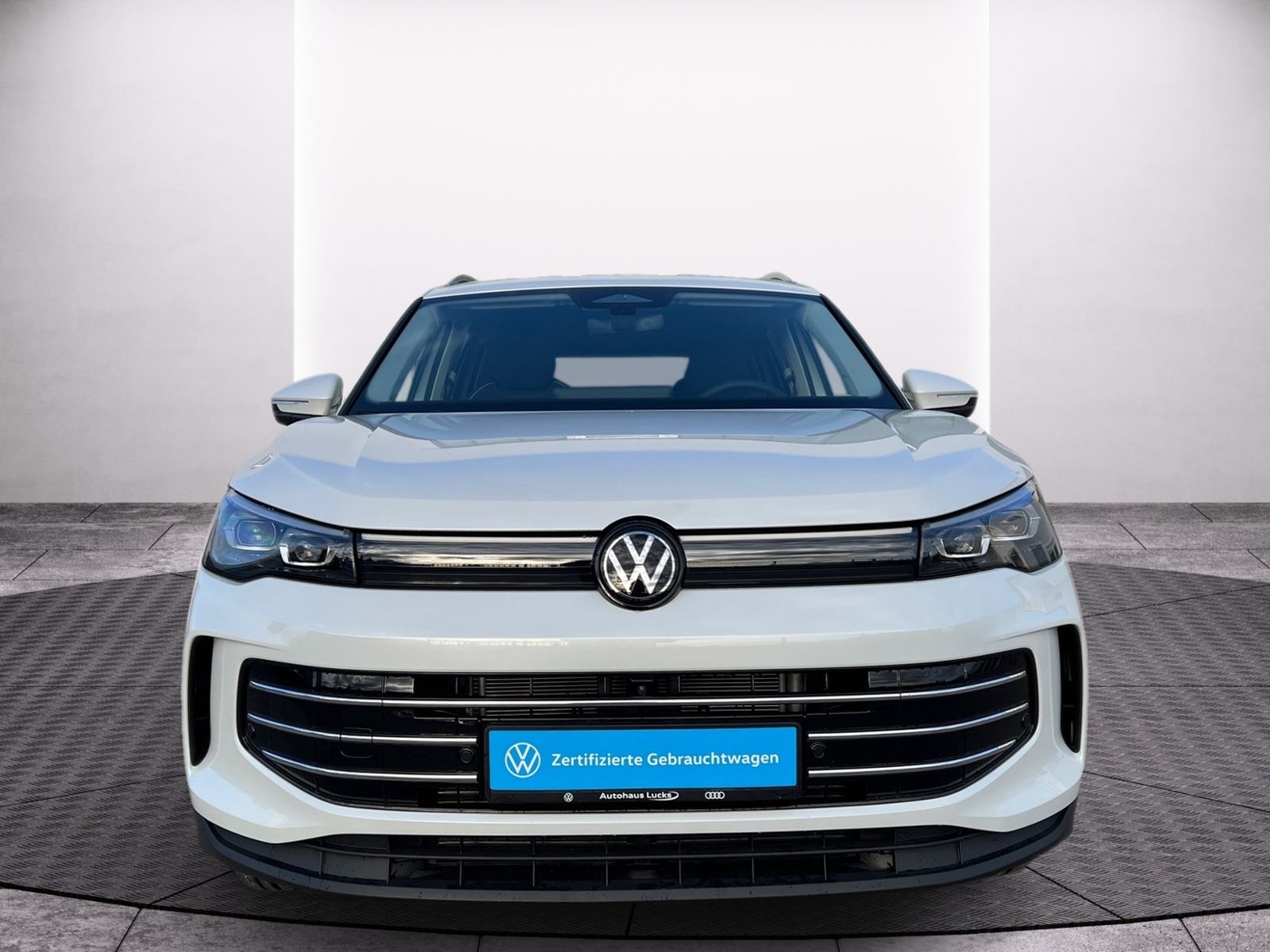 Volkswagen Tiguan Elegance 1,5 l eTSI Matrix Kamera IQ.Dri foto 4