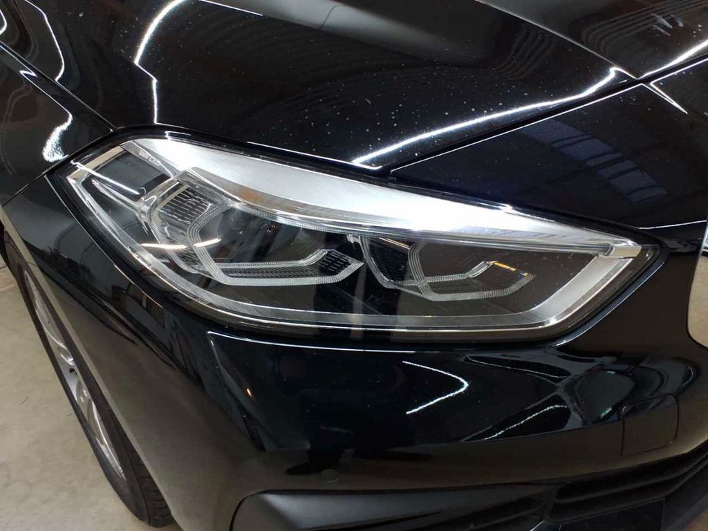 BMW 1 Series 2023
