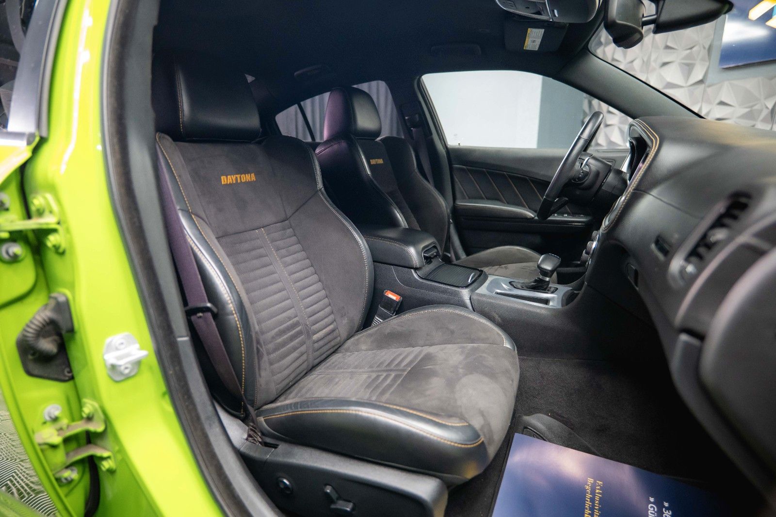 Fahrzeugabbildung Dodge Charger 5.7 V8 HEMI R/T DAYTONA Performance