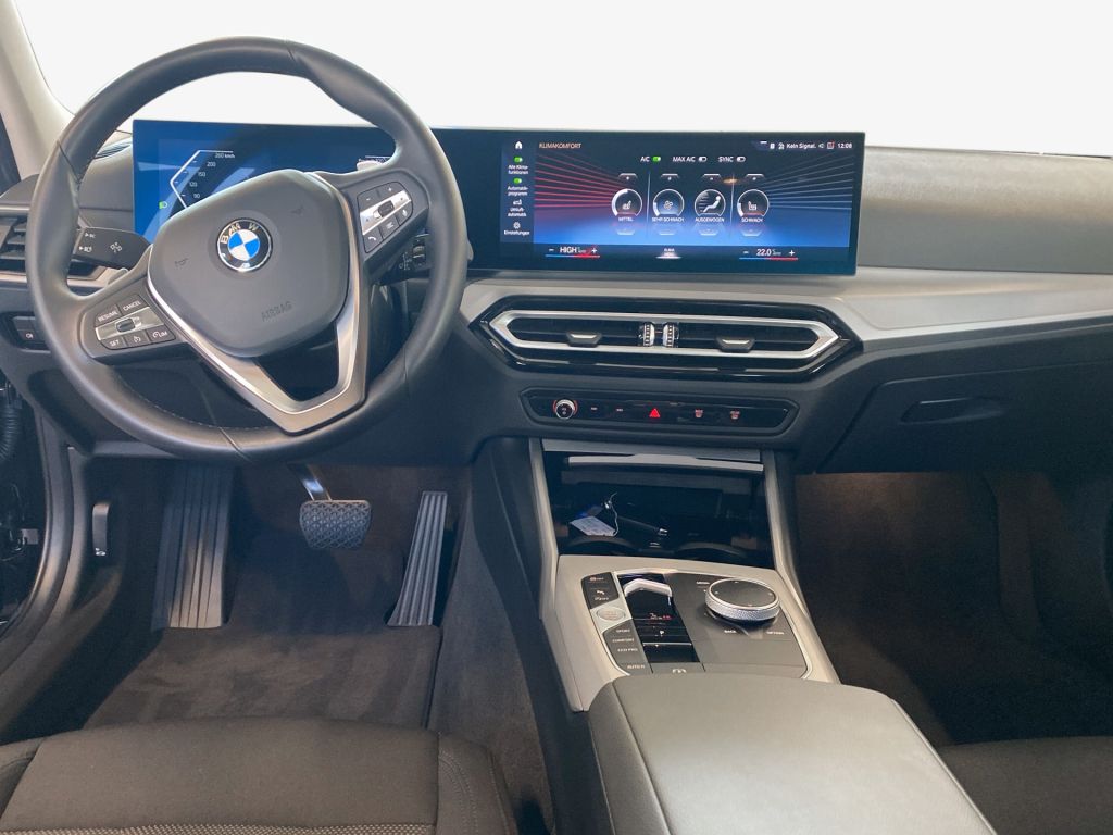 BMW 318i Touring Aut. foto 17