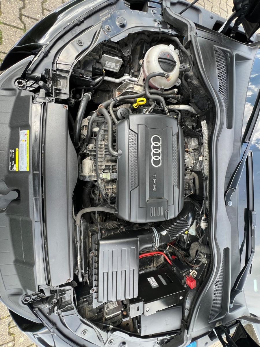Audi TT Coupe 2.0 TFSI/S Line/TÜV Feb2028/230PS/KW V2