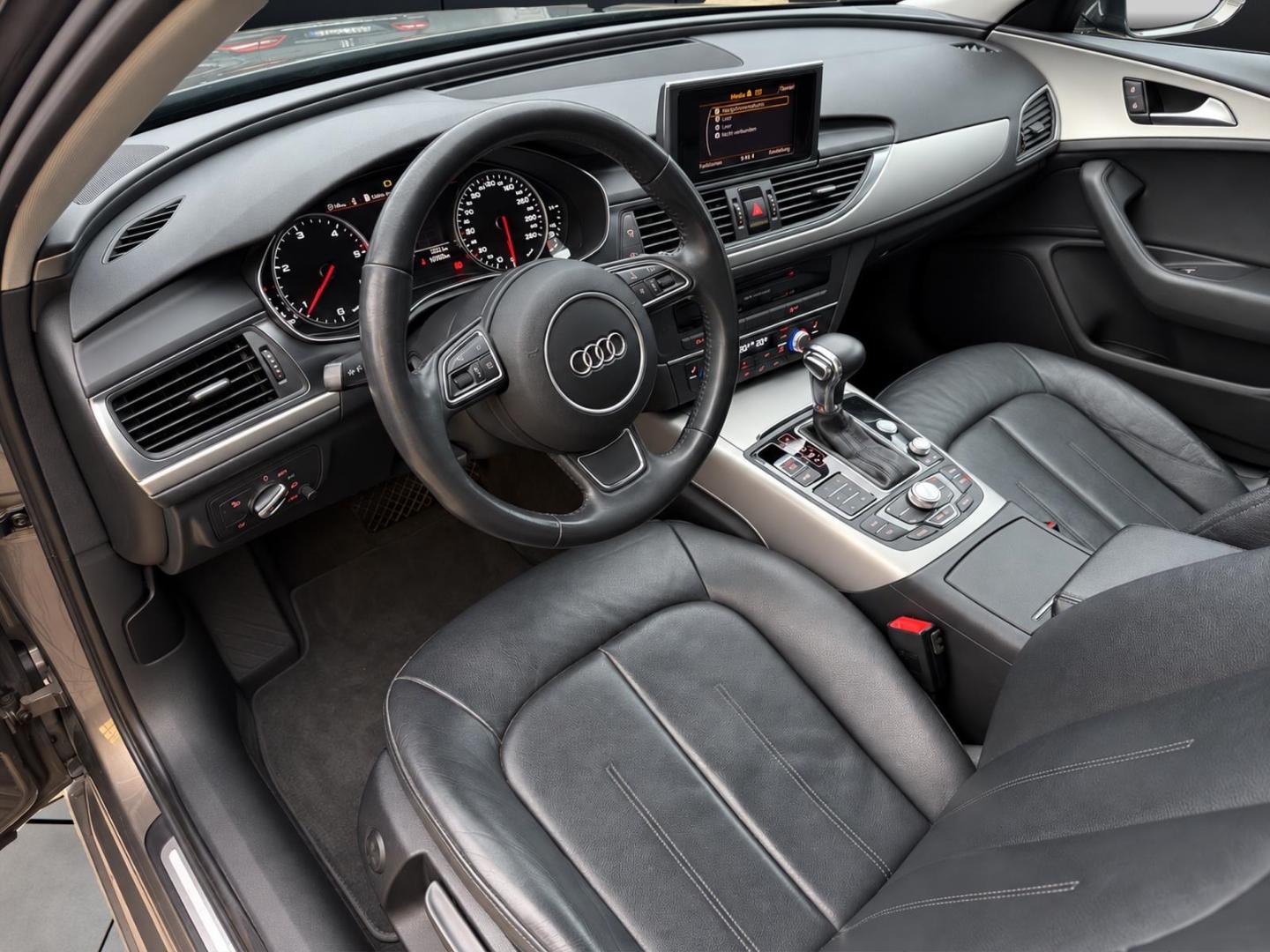 Audi A6 3.0 TDI NAVI XENON PDC SHZ LEDER TEMP