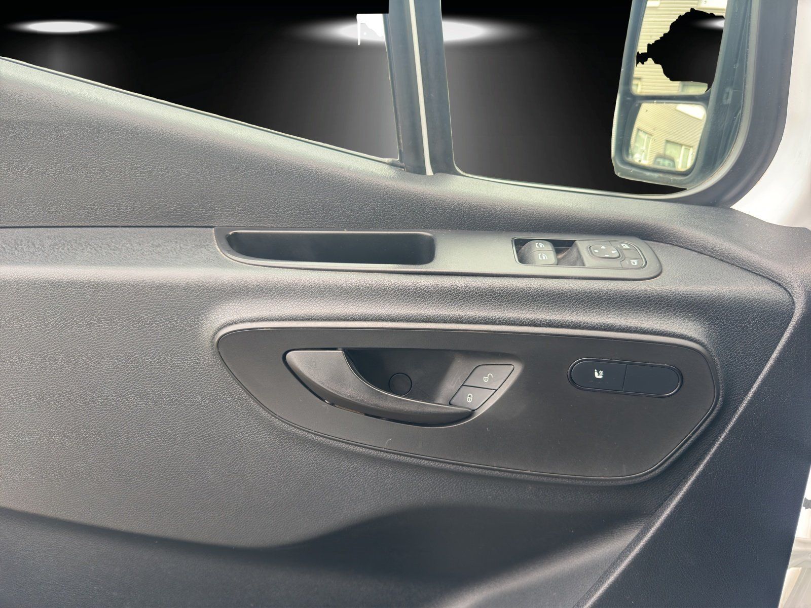 Fahrzeugabbildung Mercedes-Benz Sprinter 317 CDI DOKA Pritsche Lang