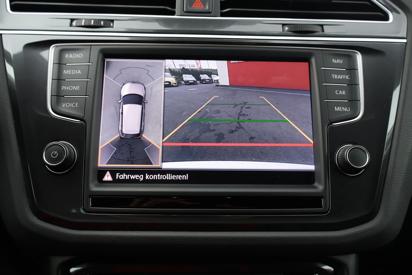 Volkswagen Tiguan 1.4 TSI DSG R-Line LED ACC Navi 360° AHK