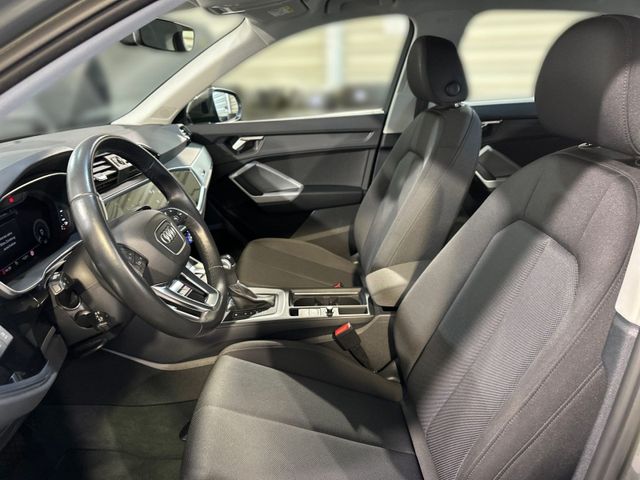 Q3 45 TFSI e S LINE S tronic LED+MMI NAVI+