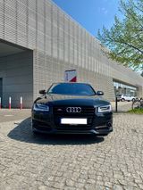 Audi S8 Plus Garantie B&O Massage - Audi S8 in Berlin