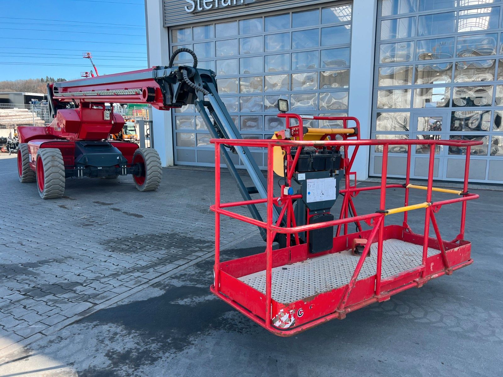 Fahrzeugabbildung Andere Magni DTB 28 RT 4x4 / 28,5m / 454kg / nur 1.388h