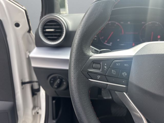 Ibiza *FR Black Edition/Panorama/LED/Apple CarPl