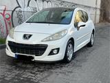 Peugeot 207 Forever 95 VTi Forever *Klima*Servo*SH*SHZ - Peugeot 207: Vti 95