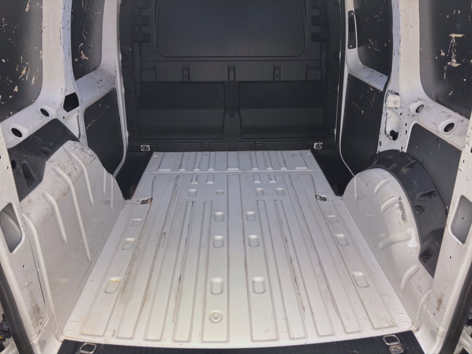 Volkswagen Caddy - Bild 4