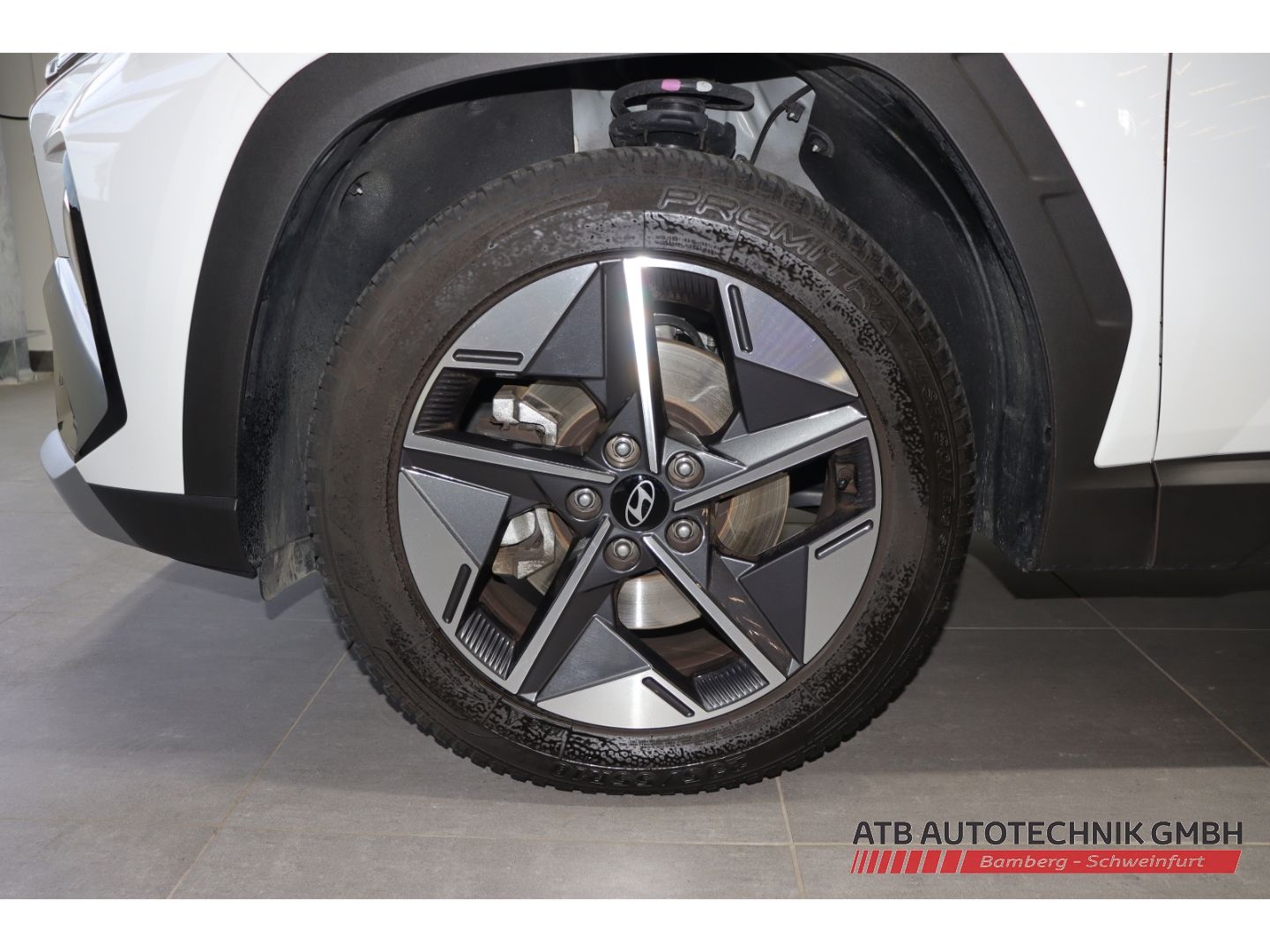 Fahrzeugabbildung Hyundai Tucson Trend 1.6 T-GDi PHEV 4WD Navi LED ACC El.