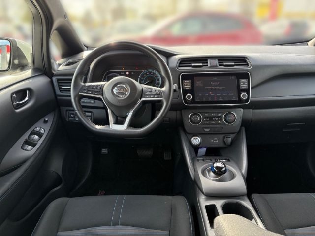 Fahrzeugabbildung Nissan Leaf Acenta +CARPLAY+RFK+KLIMA+DAB+TEMPOMAT+UVM+