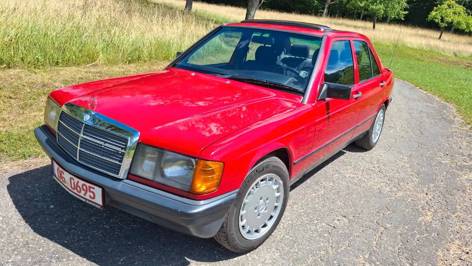 Mercedes-Benz 190D Oldtimer s.schönes Fahrzeug Tüv Neu! 1 Hand