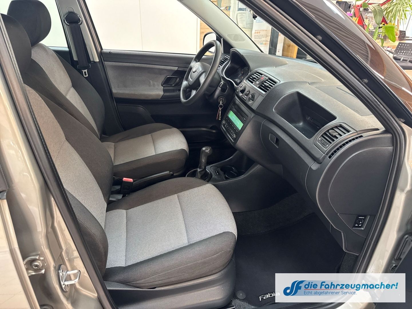 Fahrzeugabbildung SKODA Fabia Combi Cool Edition GA Klima teilb.Rücksb M