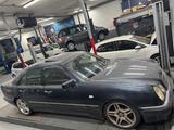 Mercedes-Benz E 50 AMG W210 Barn find - Mercedes-Benz E 50: AMG