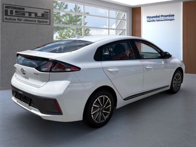Fahrzeugabbildung Hyundai IONIQ Trend Elektro +KLIMA+NAVI+RFK+PDC+UVM+
