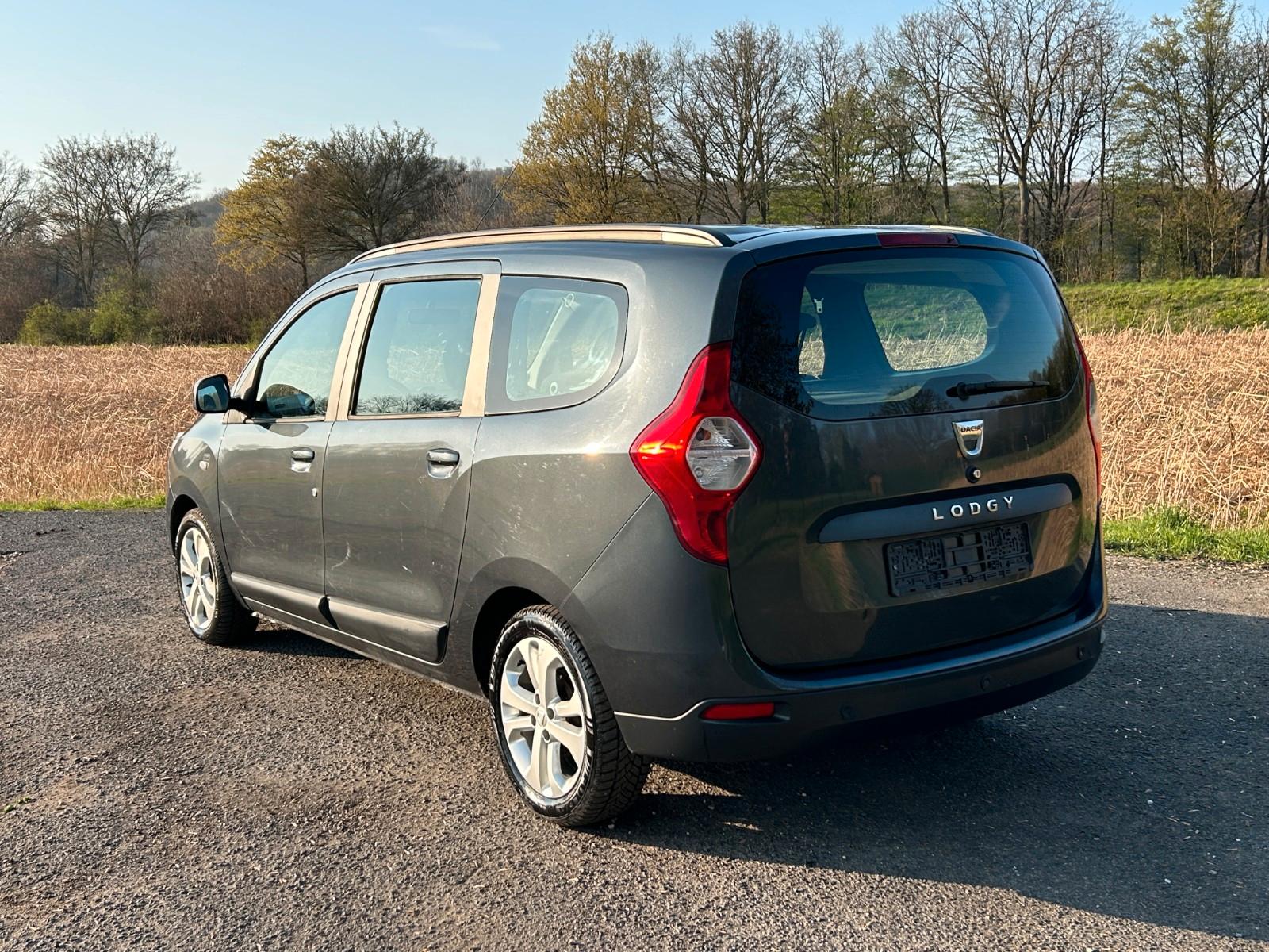 Dacia Lodgy Prestige TCe 115 Navi PDC Klima