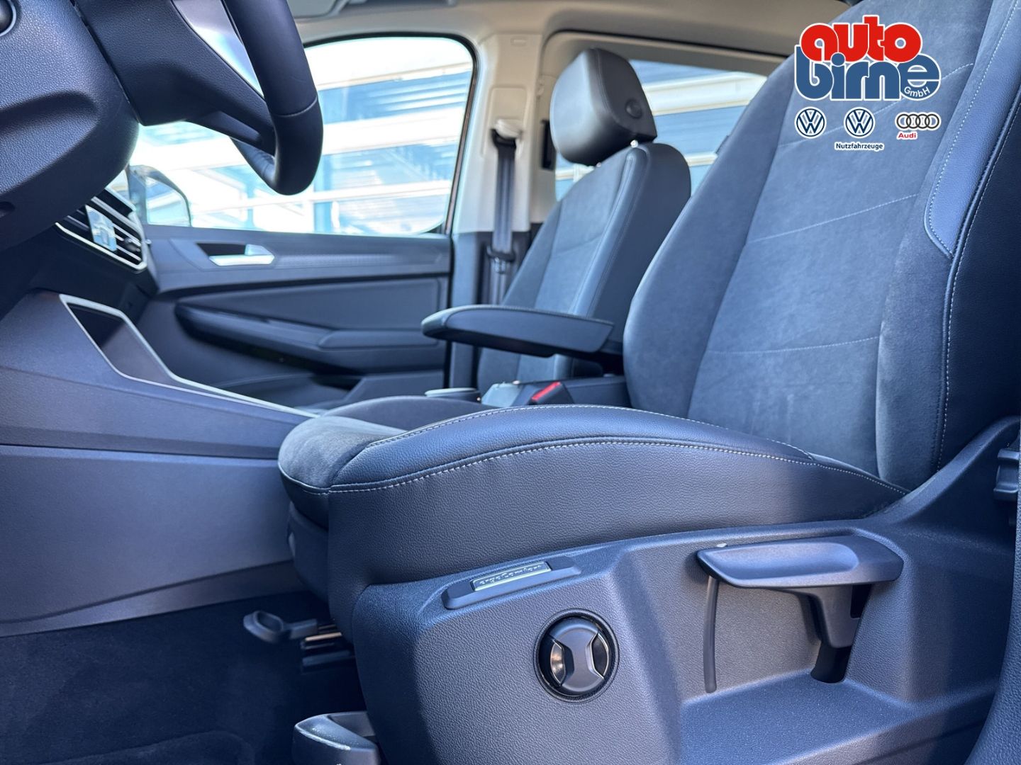 Caddy Style 2.0 TDI AHK Navi Digitales Cockpit L