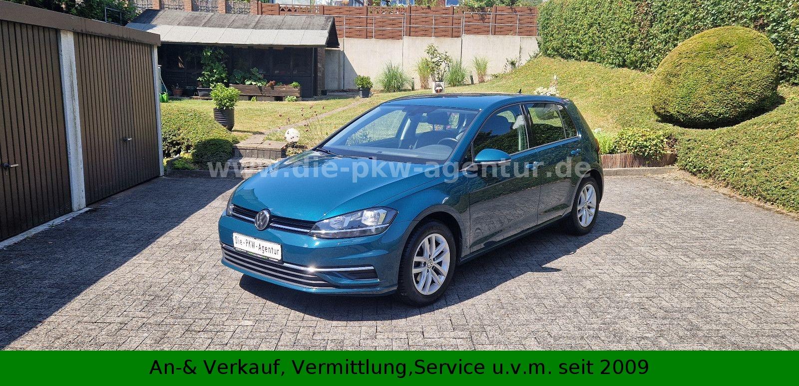 Volkswagen Golf VII Lim. Comfortline BMT *PDC vo&hi*Standhe