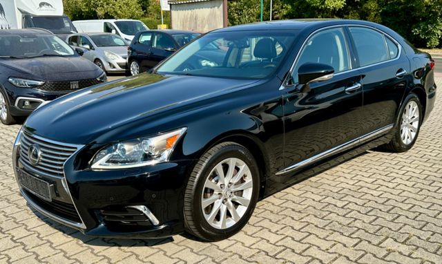 Lexus LS 460