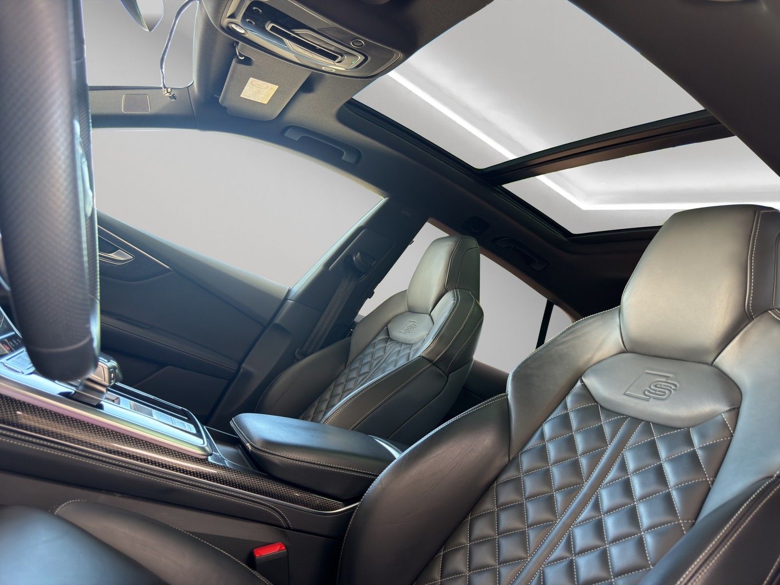 Audi Q8 50 TDI quattro competition plus B&O Standh. foto 20