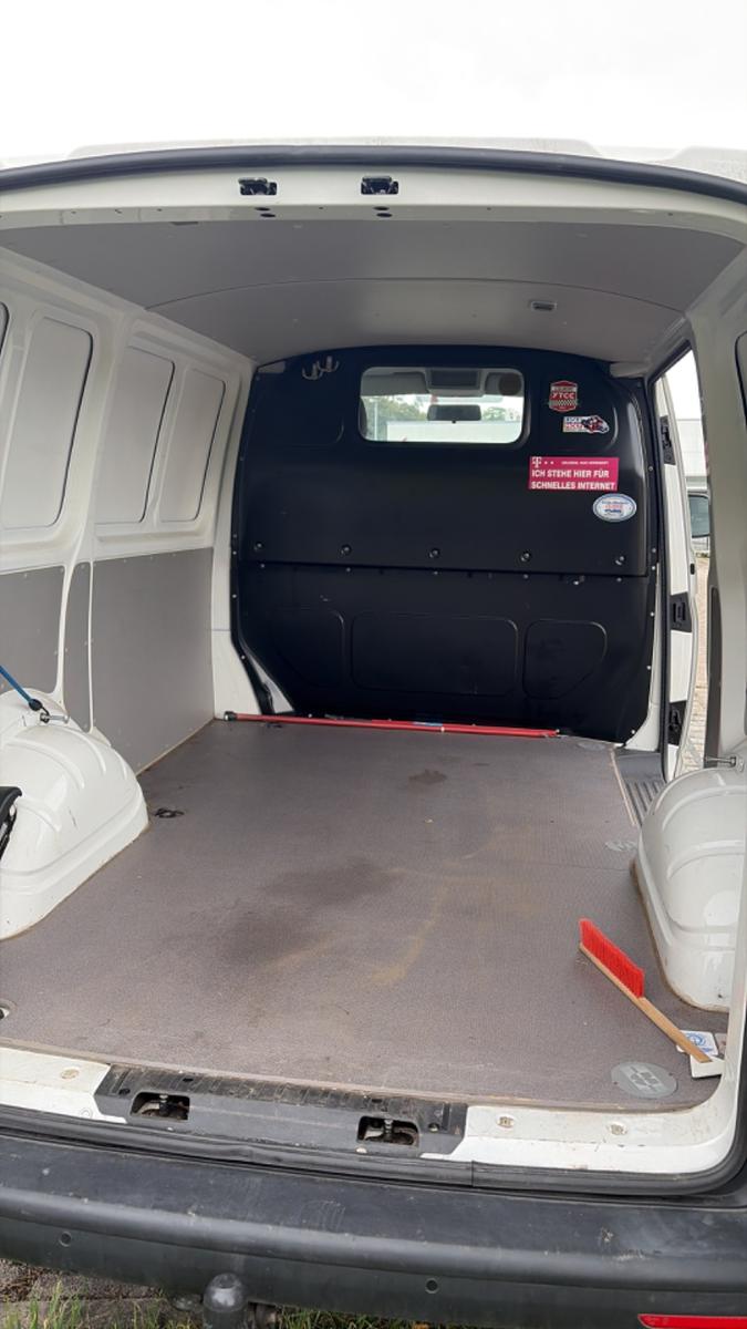 Volkswagen T6 Transporter AHZV/Flügelt/ZV/102 PS
