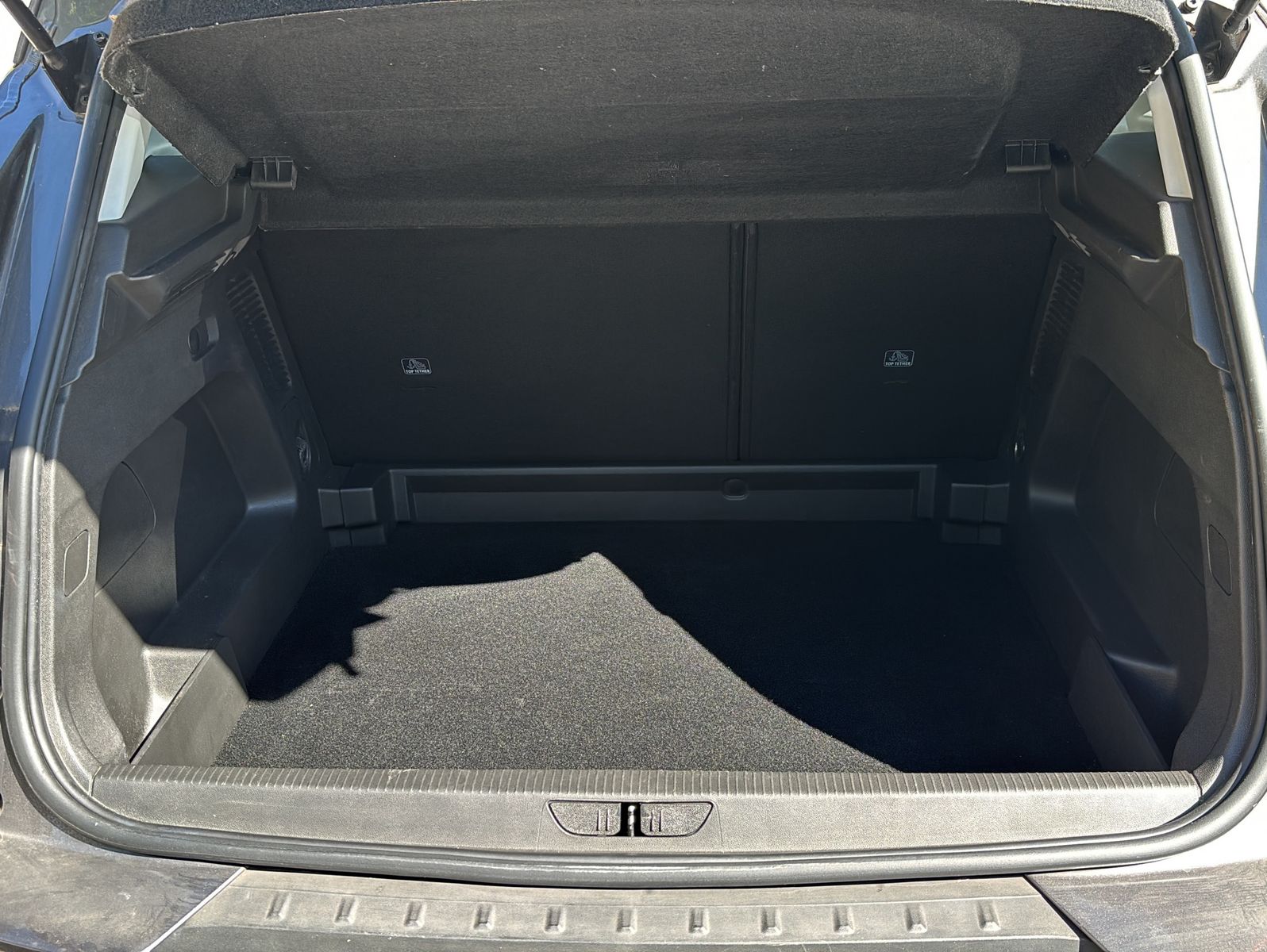 Fahrzeugabbildung Opel Grandland X 1.2 Turbo 96kW Edition Auto