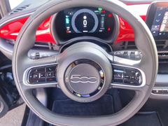 Fahrzeugabbildung Fiat 500e Red Komfort 23,8 kWh SiHz PDC RFK Tempo DAB
