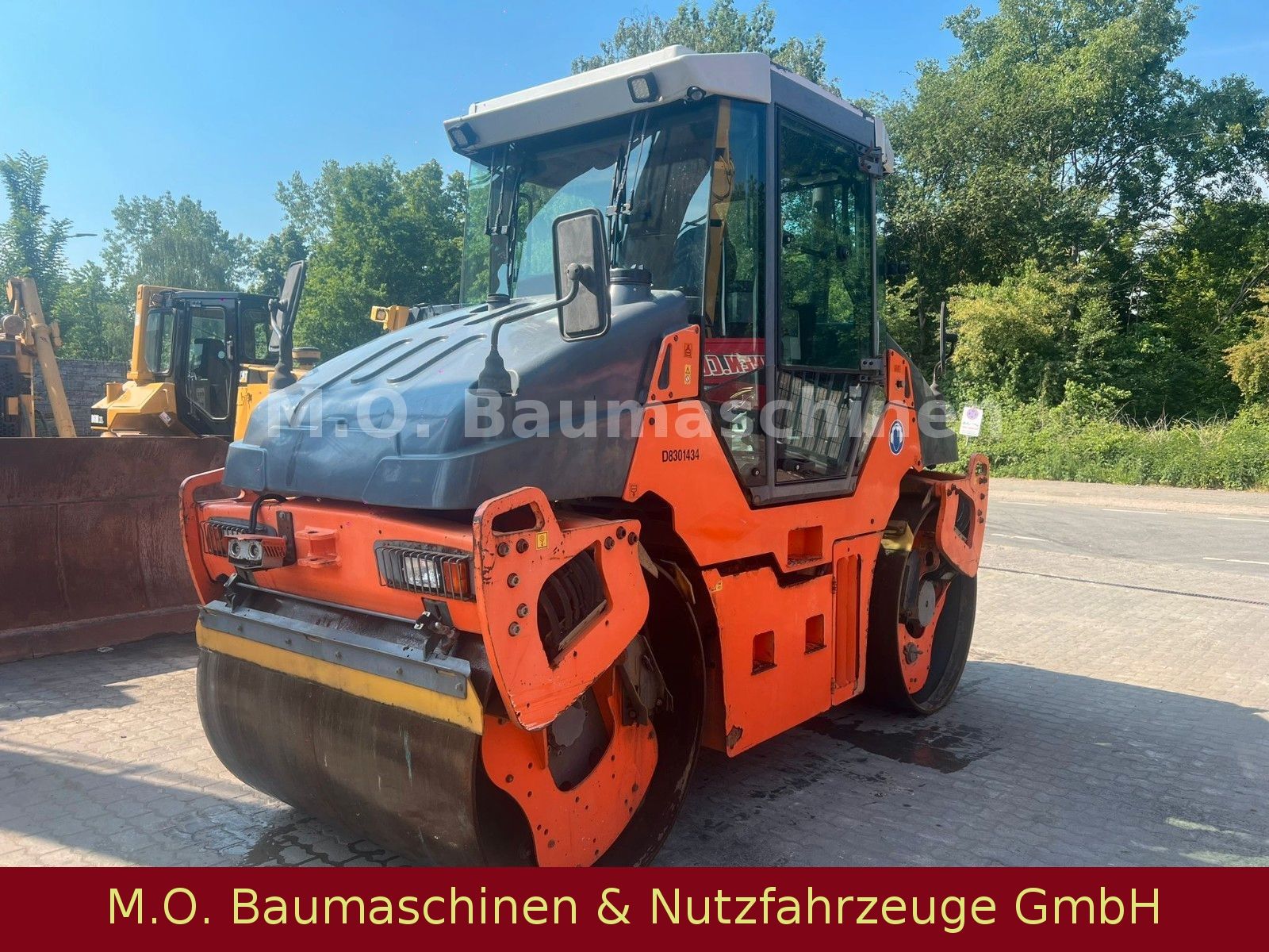 Fahrzeugabbildung Hamm DV 70  VO/ Walze / 7,5t