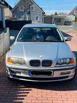 BMW 320i touring - - BMW 320 aus 2000: Kombi