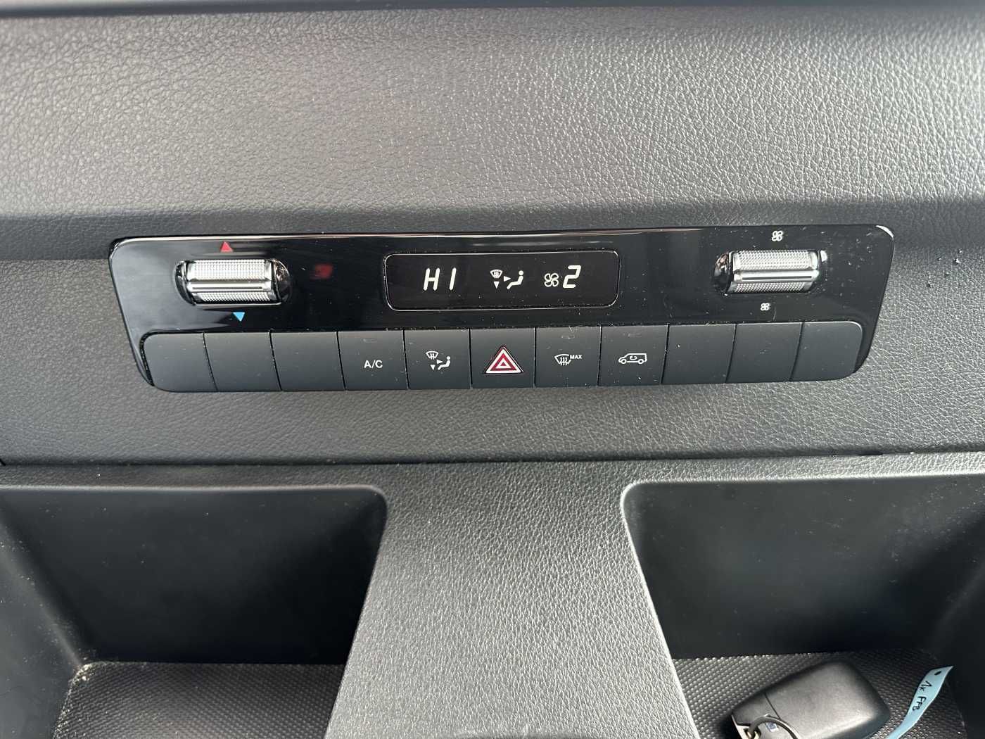 Fahrzeugabbildung Mercedes-Benz Sprinter 317 CDI 3665 9G Klima 360 MBUX SHZ